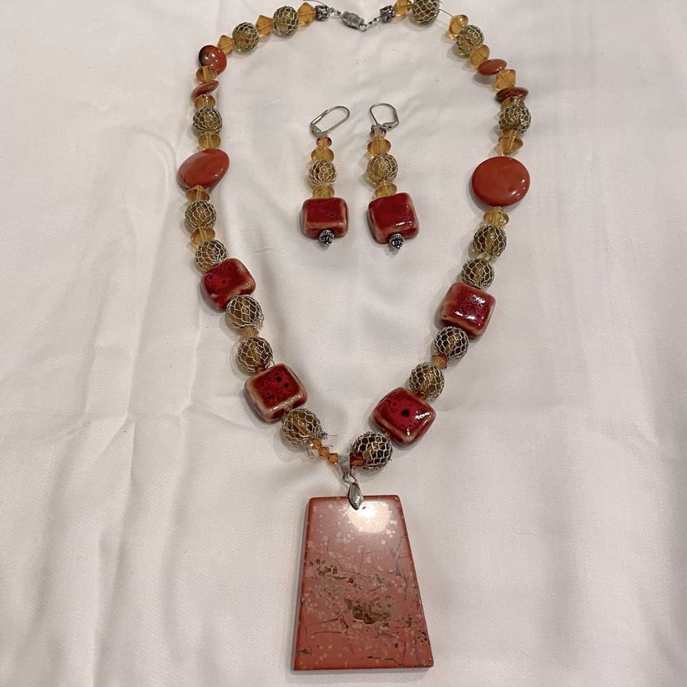 Red Agate Neckless